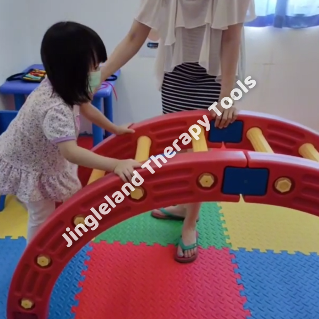 Vestibular Balancing Bridge Semi Circle - Jingleland